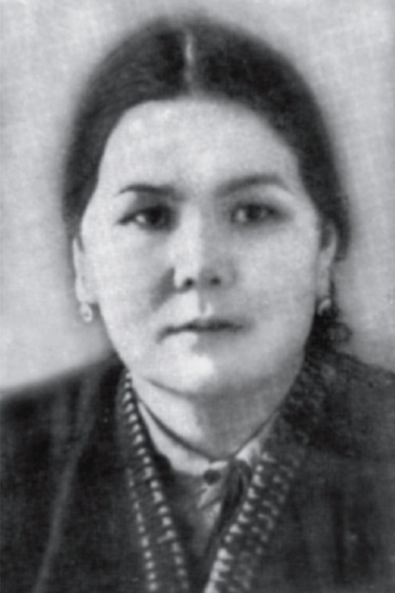 В истории кыргызского суда Фатима Чапиевна была первой женщиной - председателем Верховного суда.