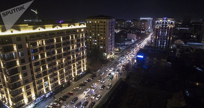 Бишкектеги автоунаалар. Архивдик сүрөт